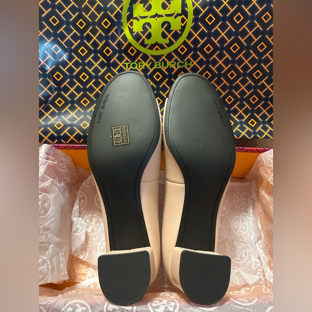 Tory Burch Rose Silk and Black Cap-Toe Pumps size 9 NWT - Picture 10 of 11